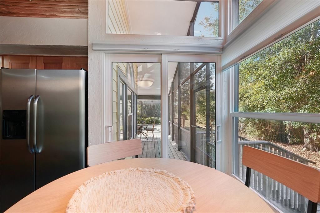 For Sale: $724,500 (3 beds, 2 baths, 2214 Square Feet)