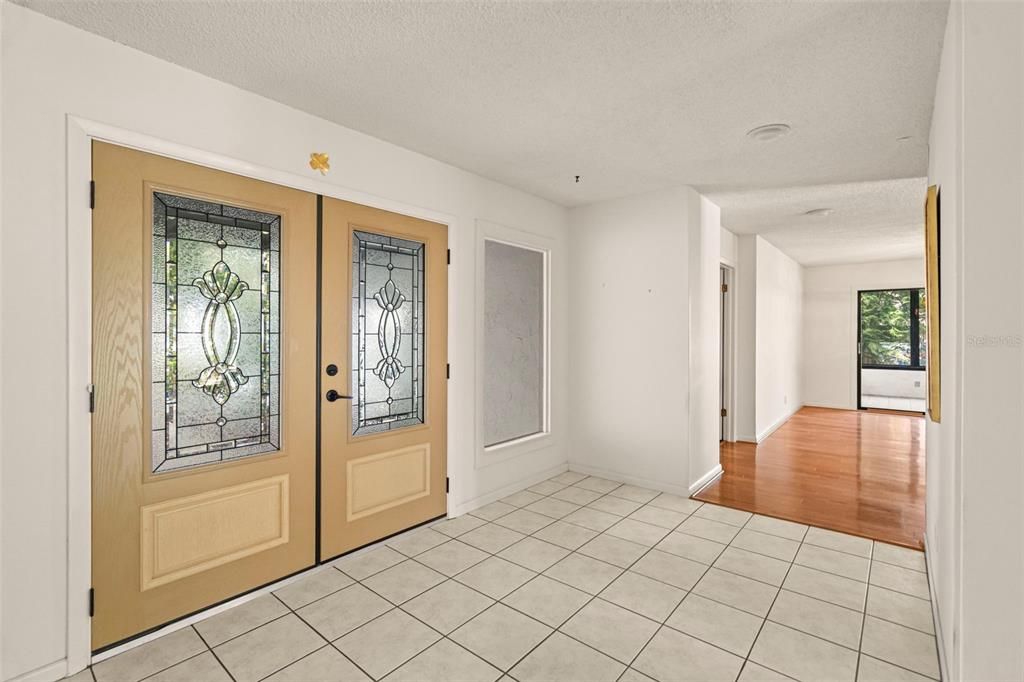 На продажу: $525,000 (3 спален, 2 ванн, 1965 Квадратных фут)