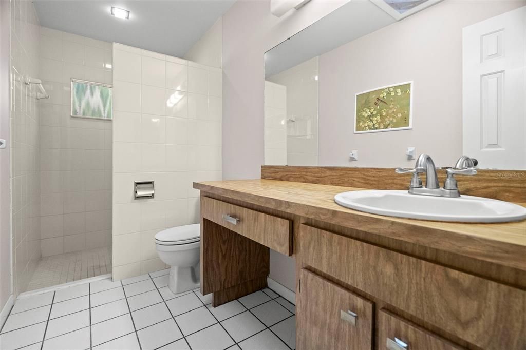 На продажу: $525,000 (3 спален, 2 ванн, 1965 Квадратных фут)