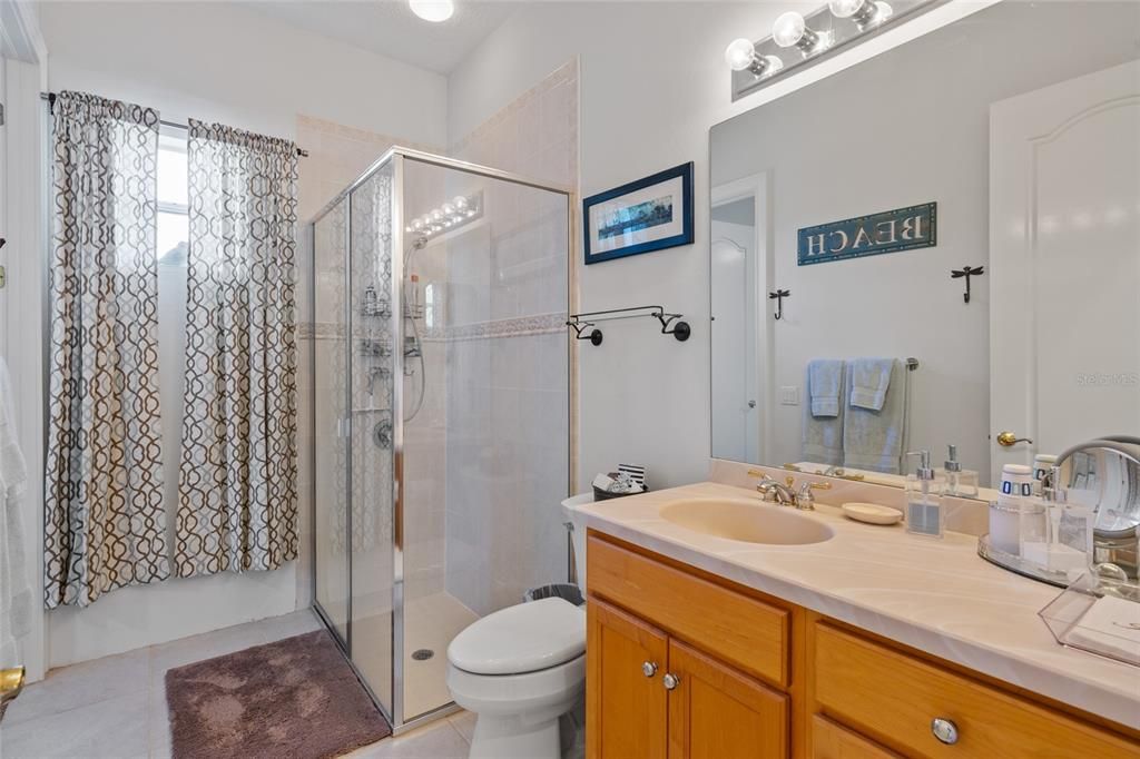 На продажу: $1,350,000 (4 спален, 4 ванн, 3464 Квадратных фут)