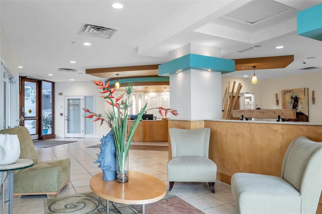 For Sale: $295,999 (2 beds, 2 baths, 1045 Square Feet)