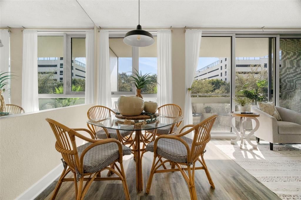 For Sale: $295,999 (2 beds, 2 baths, 1045 Square Feet)