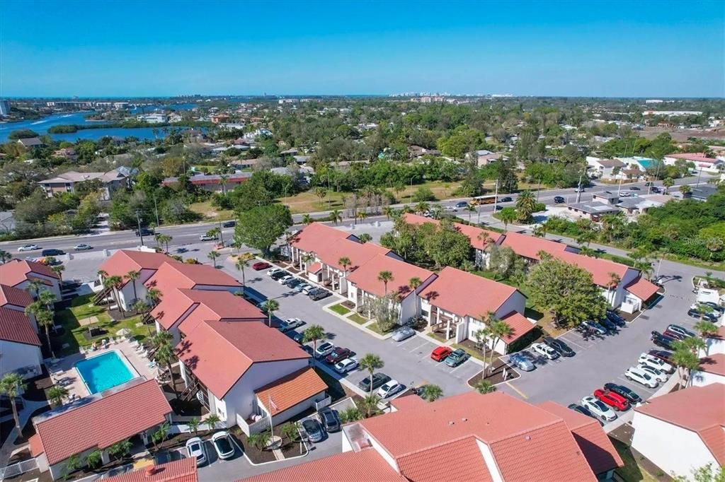 出租: $2,300 (2 贝兹, 2 浴室, 1101 平方英尺)