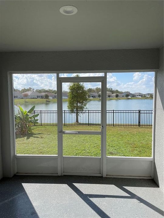 En Renta: $2,595 (4 camas, 2 baños, 1717 Pies cuadrados)