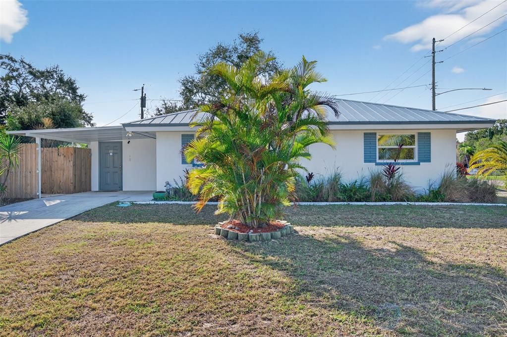 На продажу: $415,000 (2 спален, 1 ванн, 1187 Квадратных фут)