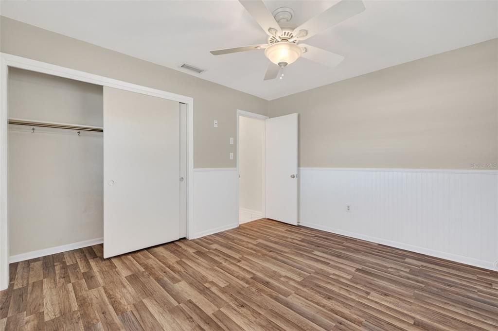 На продажу: $415,000 (2 спален, 1 ванн, 1187 Квадратных фут)