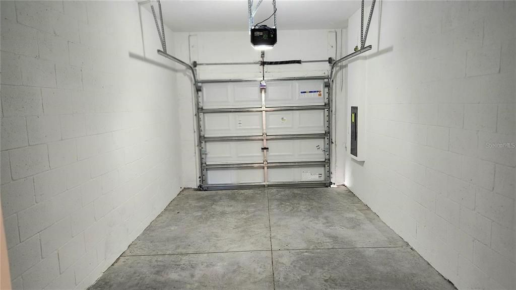 For Rent: $1,950 (3 beds, 2 baths, 1634 Square Feet)