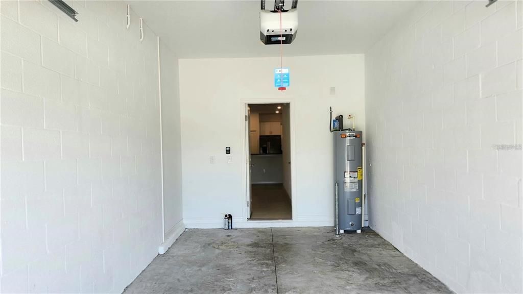 For Rent: $1,950 (3 beds, 2 baths, 1634 Square Feet)