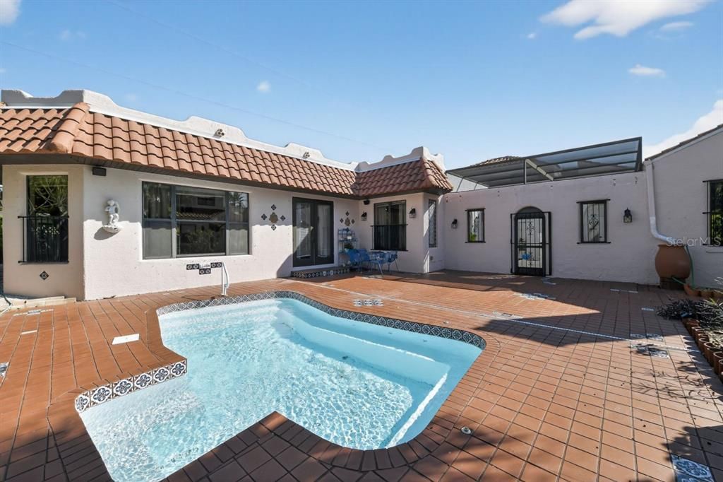 En Venta: $1,350,000 (4 camas, 4 baños, 3294 Pies cuadrados)