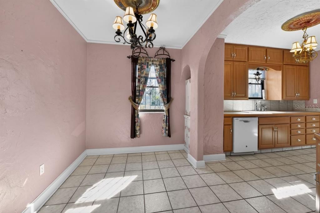 En Venta: $1,350,000 (4 camas, 4 baños, 3294 Pies cuadrados)