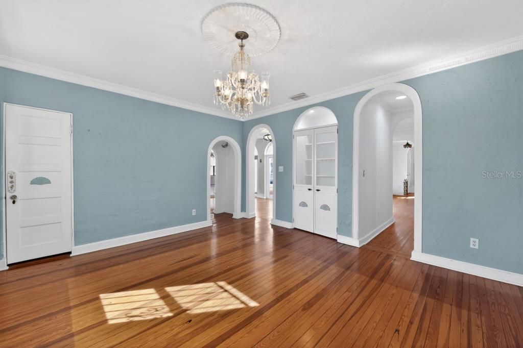 En Venta: $1,350,000 (4 camas, 4 baños, 3294 Pies cuadrados)