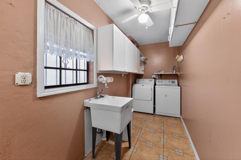 En Venta: $1,350,000 (4 camas, 4 baños, 3294 Pies cuadrados)