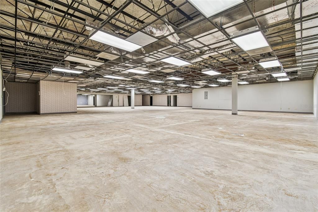 На продажу: $4,000,000 (0 спален, 0 ванн, 22231 Квадратных фут)