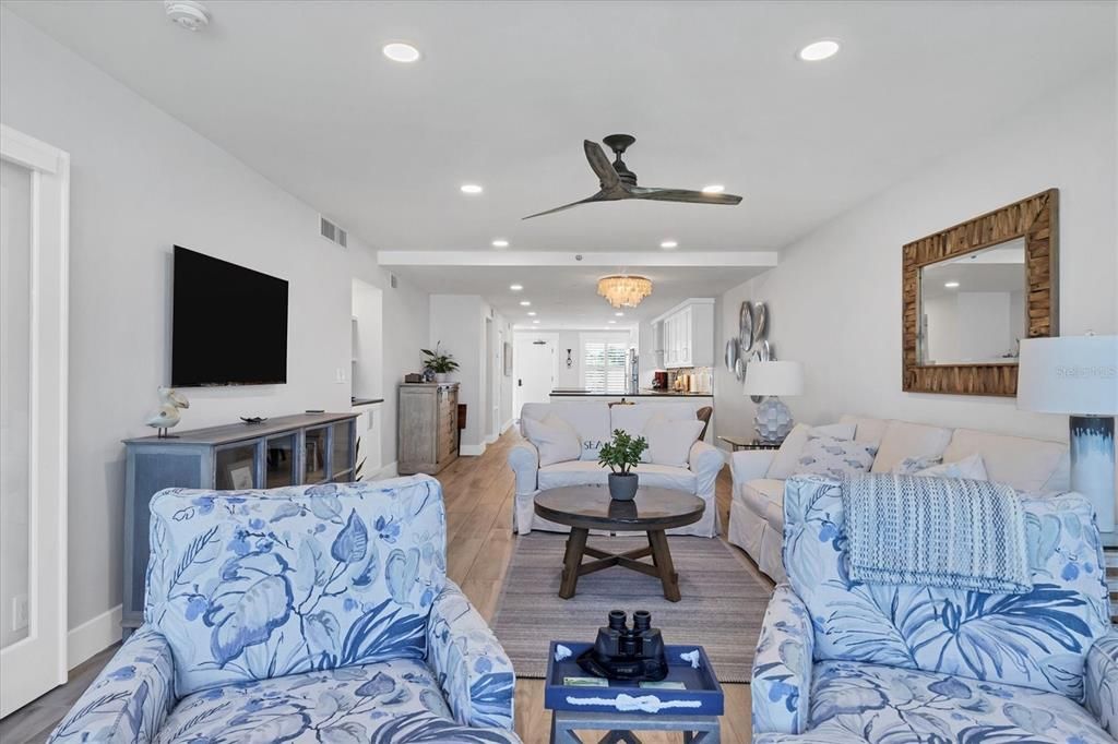 For Rent: $6,500 (2 beds, 2 baths, 1337 Square Feet)