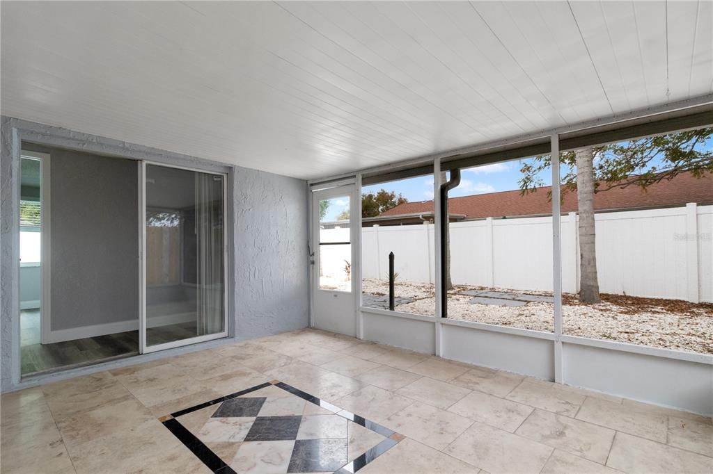 For Rent: $2,700 (3 beds, 2 baths, 1296 Square Feet)