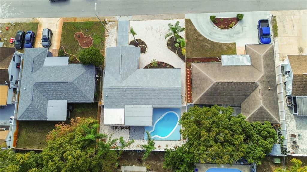 For Rent: $2,700 (3 beds, 2 baths, 1296 Square Feet)