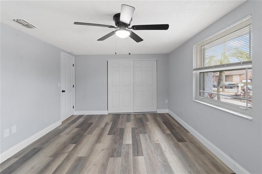 For Rent: $2,700 (3 beds, 2 baths, 1296 Square Feet)