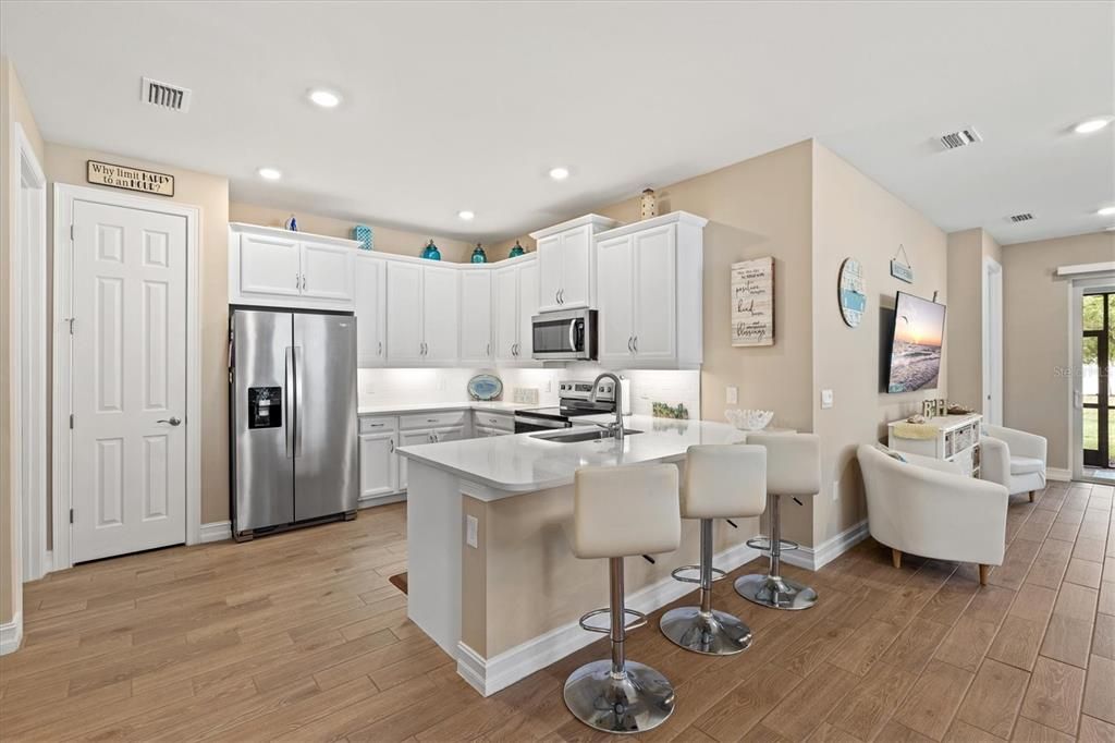 En Venta: $385,000 (2 camas, 2 baños, 1503 Pies cuadrados)