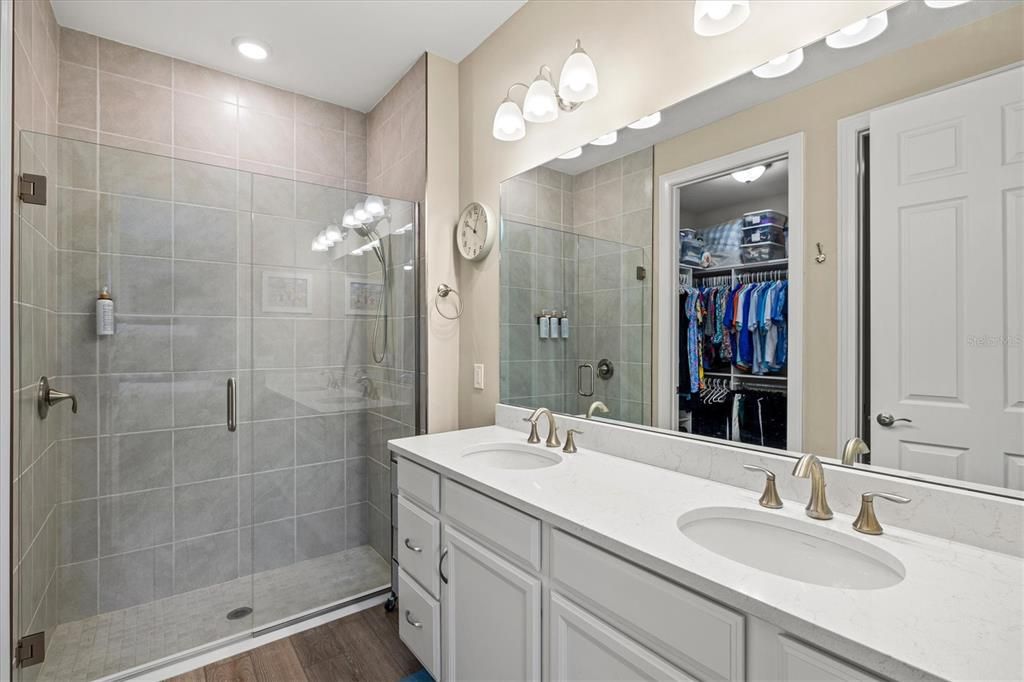 En Venta: $385,000 (2 camas, 2 baños, 1503 Pies cuadrados)