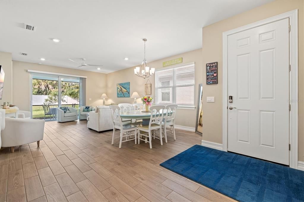 En Venta: $385,000 (2 camas, 2 baños, 1503 Pies cuadrados)