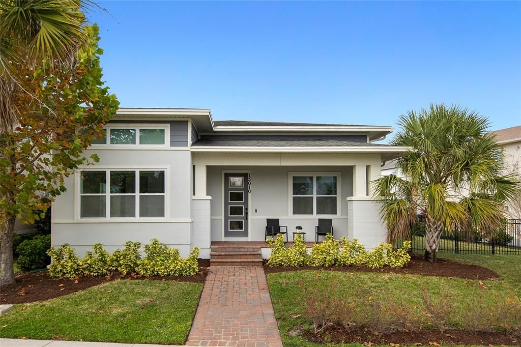 For Rent: $3,700 (3 beds, 2 baths, 2098 Square Feet)