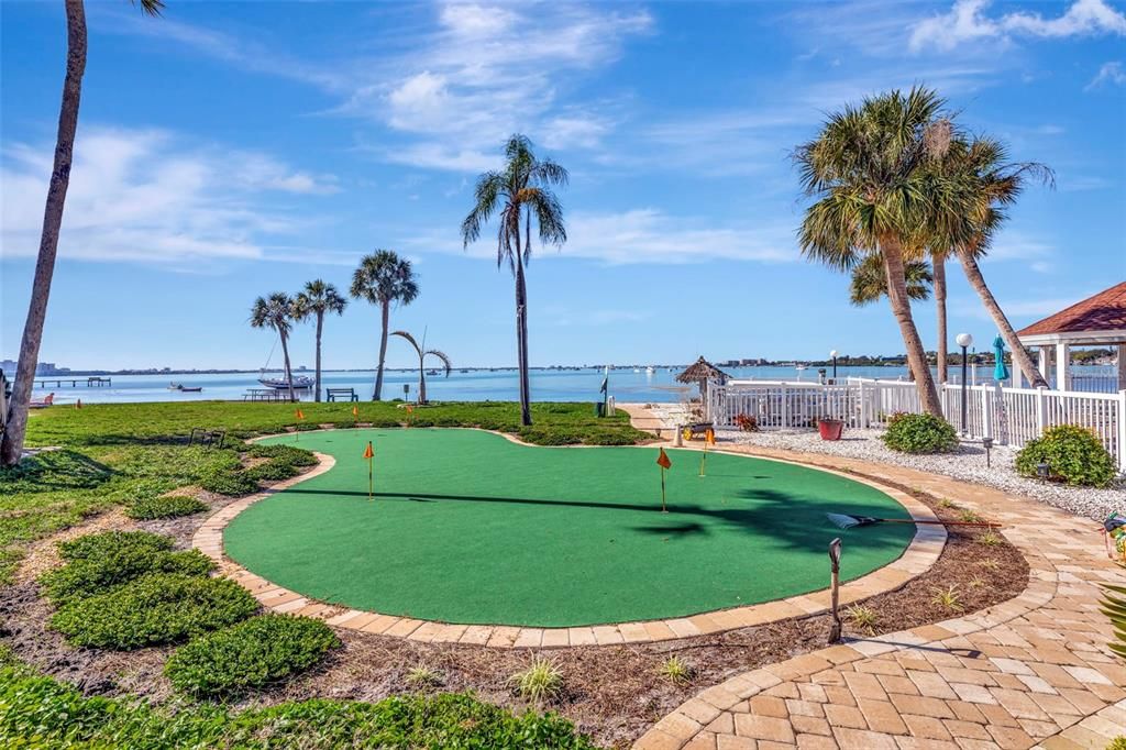 待售: $230,000 (2 贝兹, 2 浴室, 1100 平方英尺)