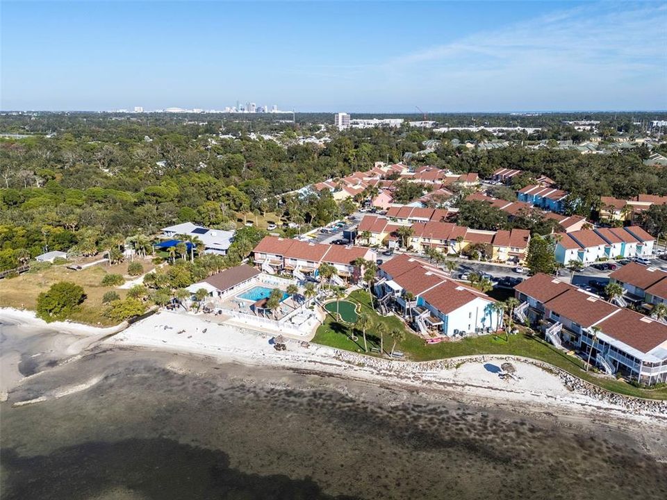 待售: $230,000 (2 贝兹, 2 浴室, 1100 平方英尺)