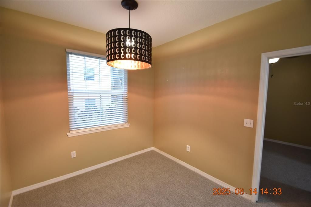 For Rent: $1,595 (1 beds, 1 baths, 867 Square Feet)