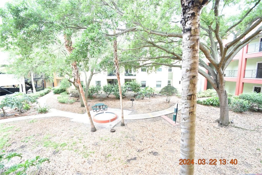 For Rent: $1,595 (1 beds, 1 baths, 867 Square Feet)