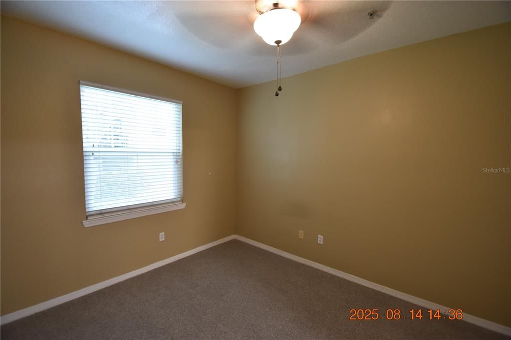 For Rent: $1,595 (1 beds, 1 baths, 867 Square Feet)