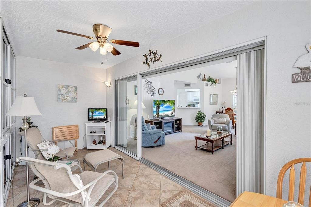 待售: $239,000 (2 贝兹, 2 浴室, 1352 平方英尺)