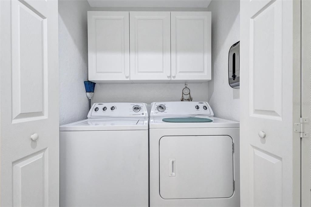 待售: $239,000 (2 贝兹, 2 浴室, 1352 平方英尺)