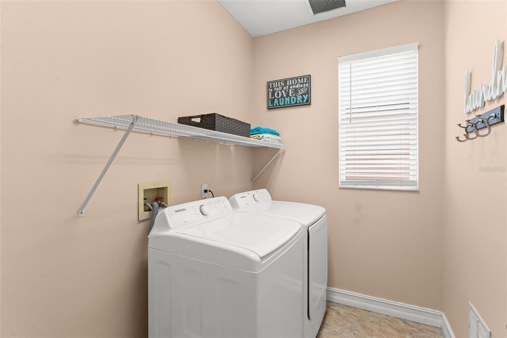 待售: $585,000 (4 贝兹, 4 浴室, 2622 平方英尺)