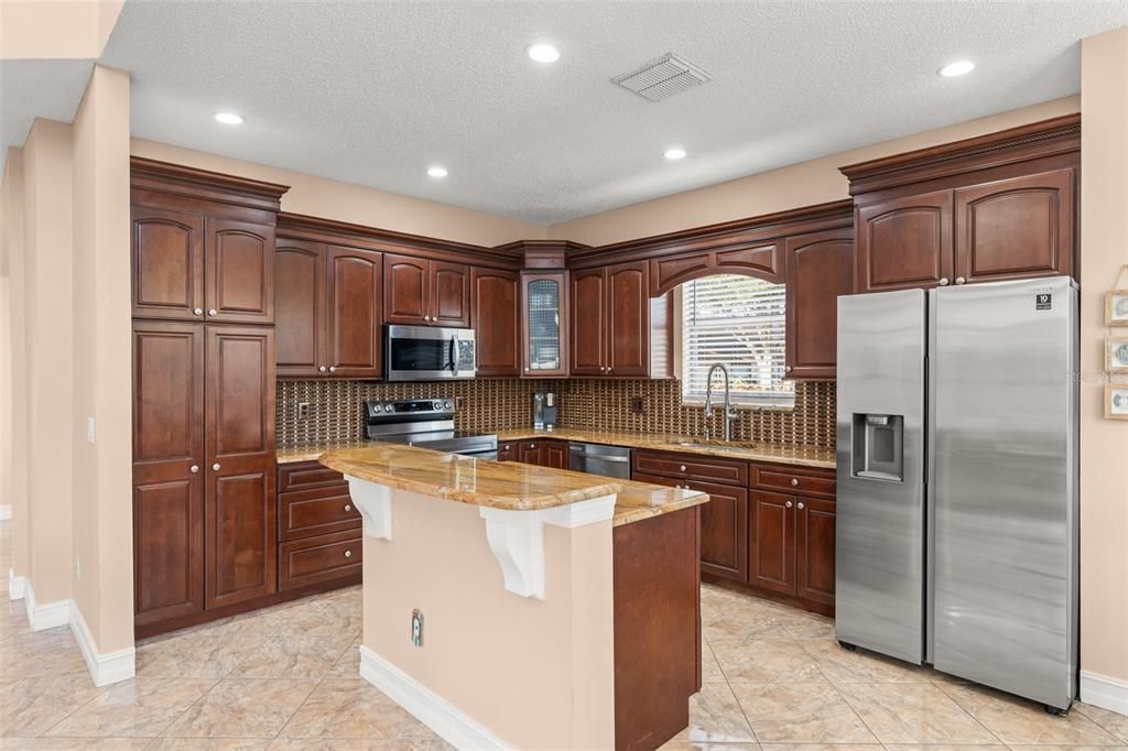 待售: $585,000 (4 贝兹, 4 浴室, 2622 平方英尺)