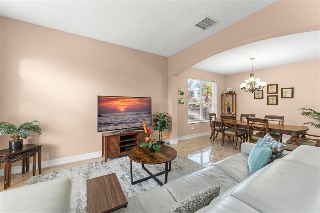 待售: $585,000 (4 贝兹, 4 浴室, 2622 平方英尺)