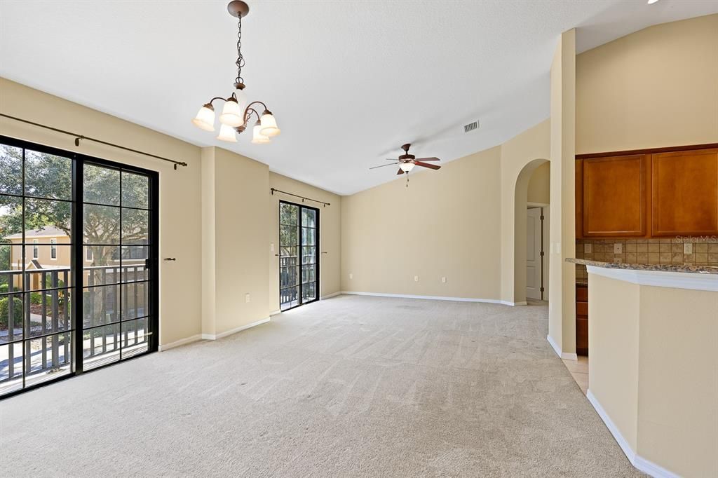 For Rent: $2,000 (2 beds, 2 baths, 1253 Square Feet)