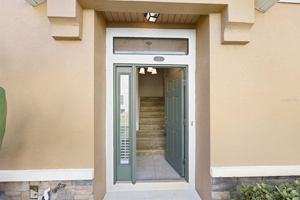 For Rent: $2,000 (2 beds, 2 baths, 1253 Square Feet)