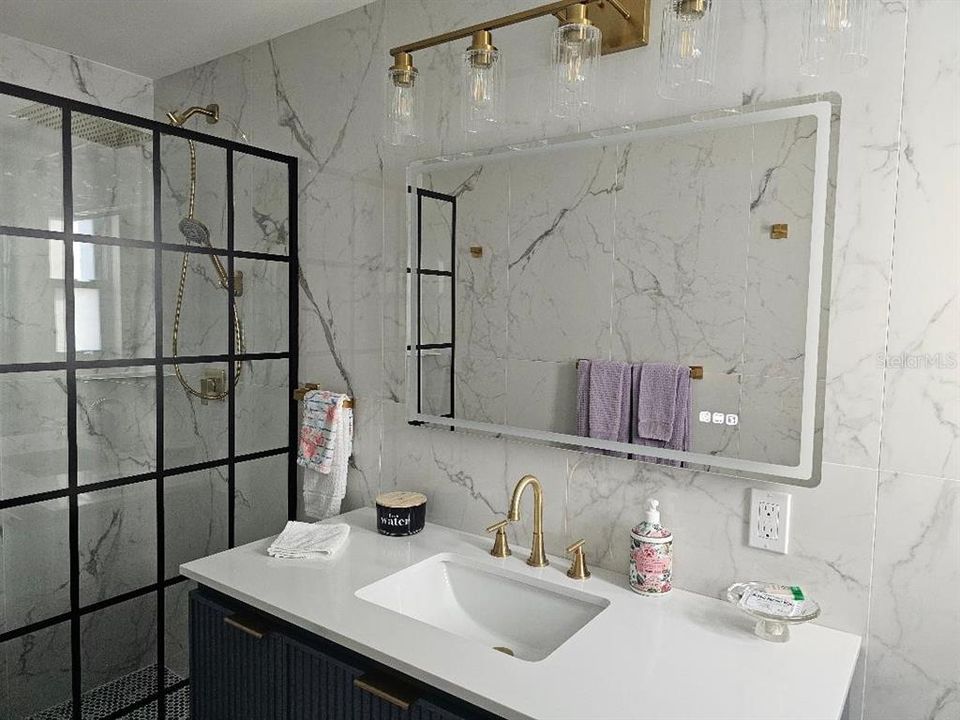 For Sale: $3,200,000 (8 beds, 7 baths, 4312 Square Feet)