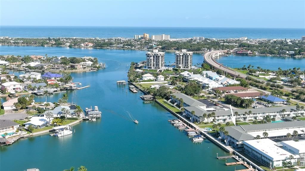 待售: $320,000 (1 贝兹, 1 浴室, 650 平方英尺)