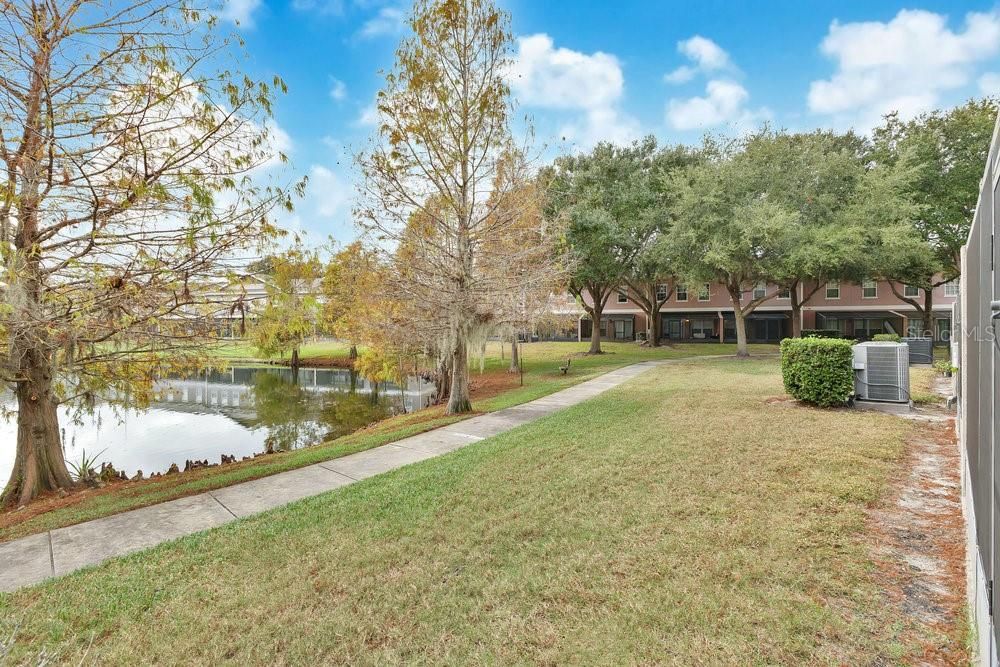 For Sale: $279,900 (4 beds, 2 baths, 1400 Square Feet)