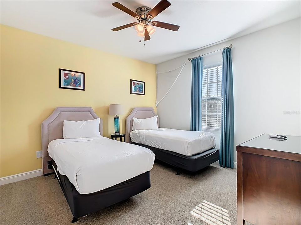 待售: $849,000 (8 贝兹, 5 浴室, 3609 平方英尺)