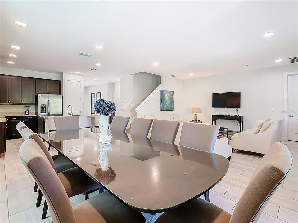 待售: $849,000 (8 贝兹, 5 浴室, 3609 平方英尺)