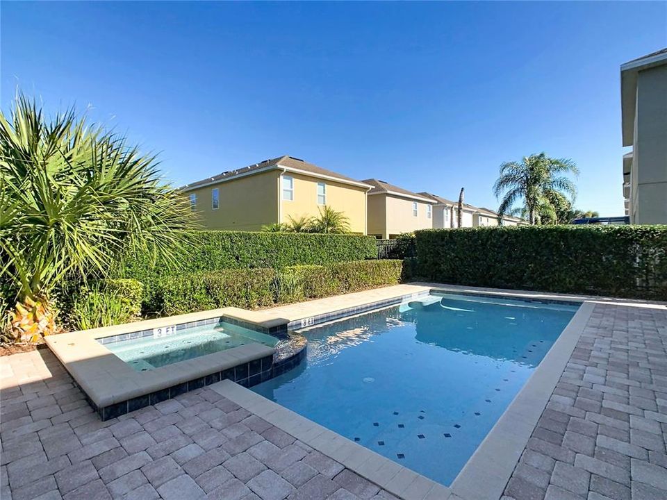 待售: $849,000 (8 贝兹, 5 浴室, 3609 平方英尺)