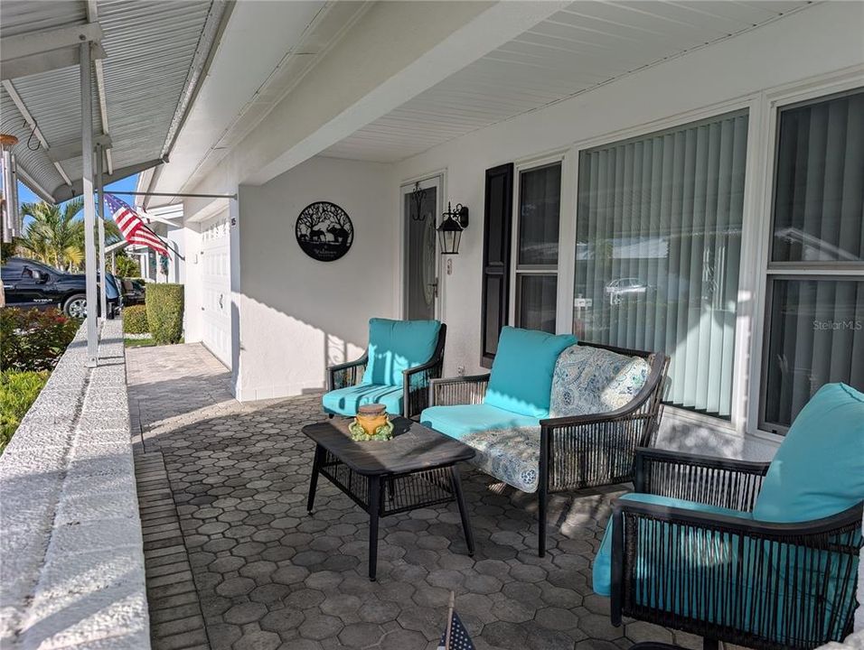 For Sale: $394,900 (2 beds, 2 baths, 1776 Square Feet)