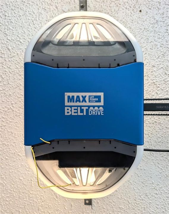 For Sale: $394,900 (2 beds, 2 baths, 1776 Square Feet)