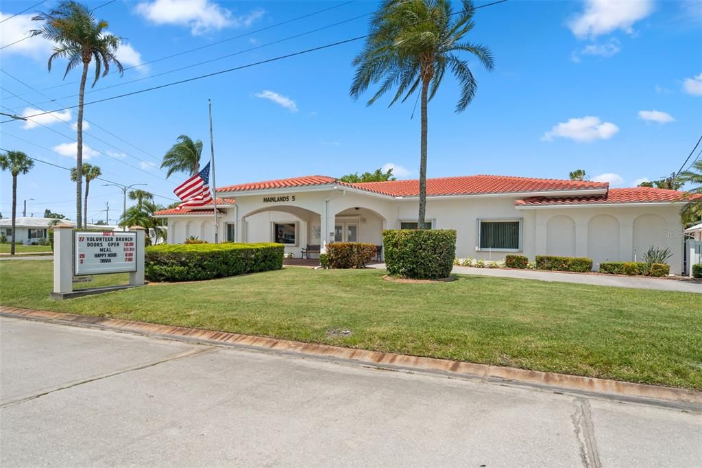 For Sale: $394,900 (2 beds, 2 baths, 1776 Square Feet)