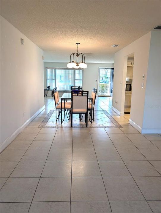 For Sale: $394,900 (2 beds, 2 baths, 1776 Square Feet)