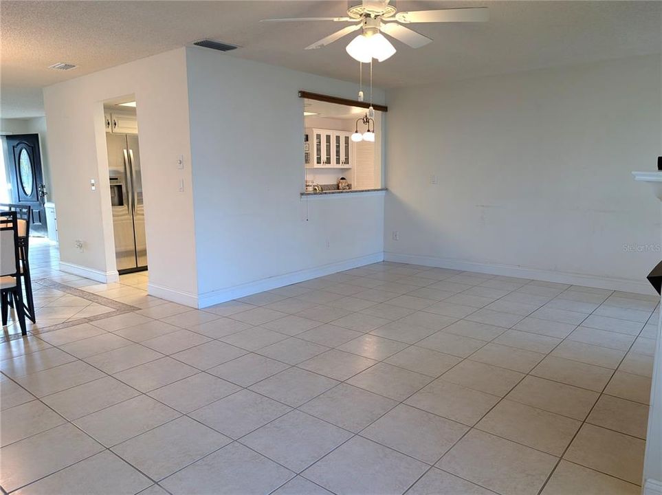 For Sale: $394,900 (2 beds, 2 baths, 1776 Square Feet)
