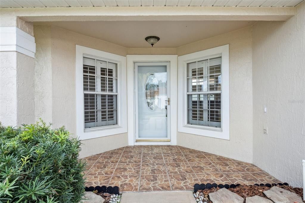 For Sale: $315,000 (3 beds, 2 baths, 1372 Square Feet)