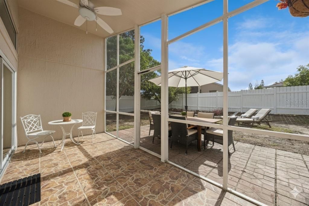 For Sale: $315,000 (3 beds, 2 baths, 1372 Square Feet)